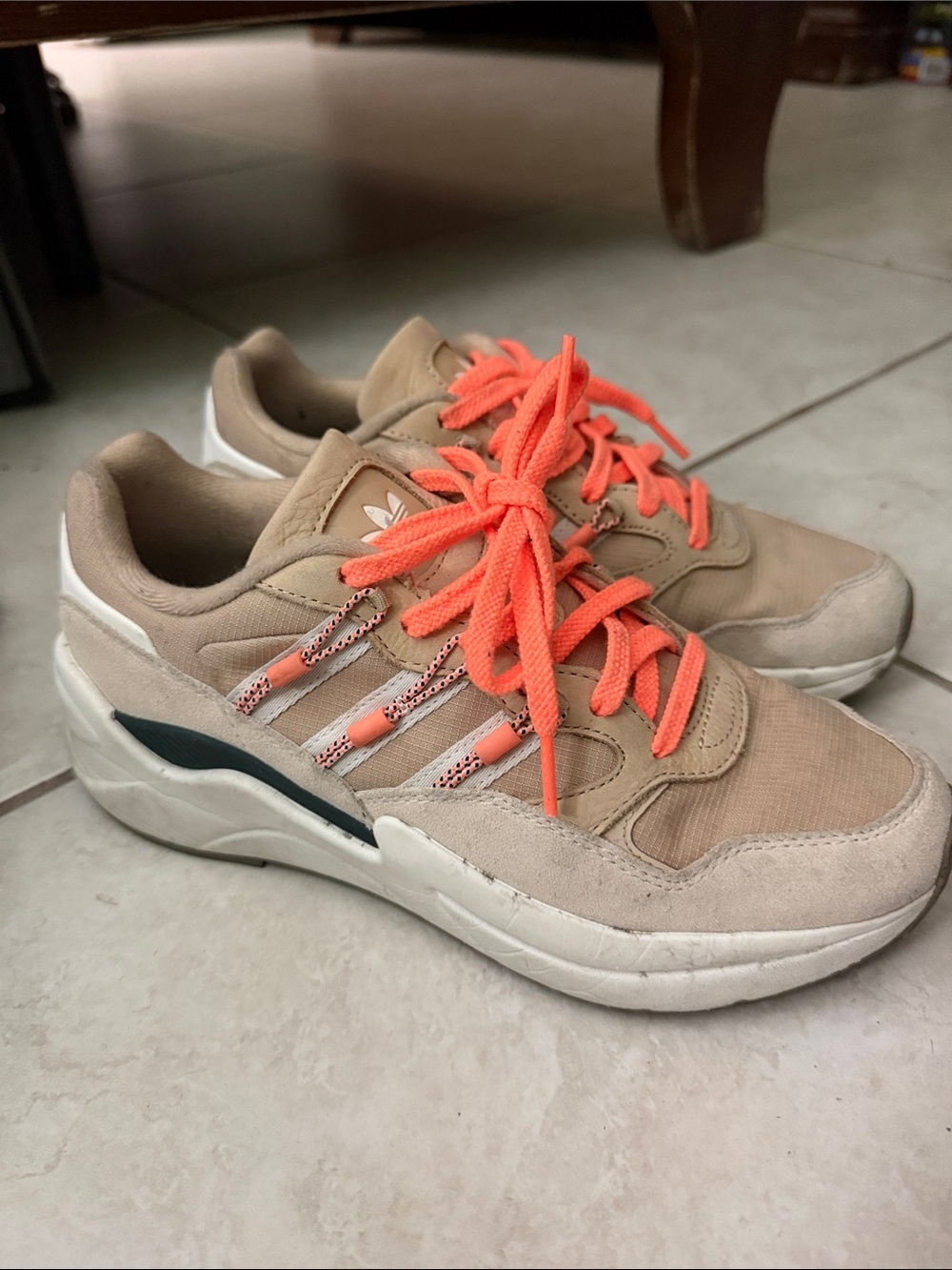 adidas Kids Tan Suede Sneakers with Bright Orange Laces - Picture 2 of 4